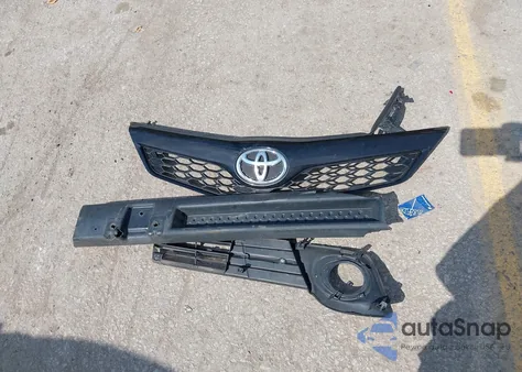 2014 Toyota Camry Se из США, поврежденный, VIN 4T1BF1FK1EU835378